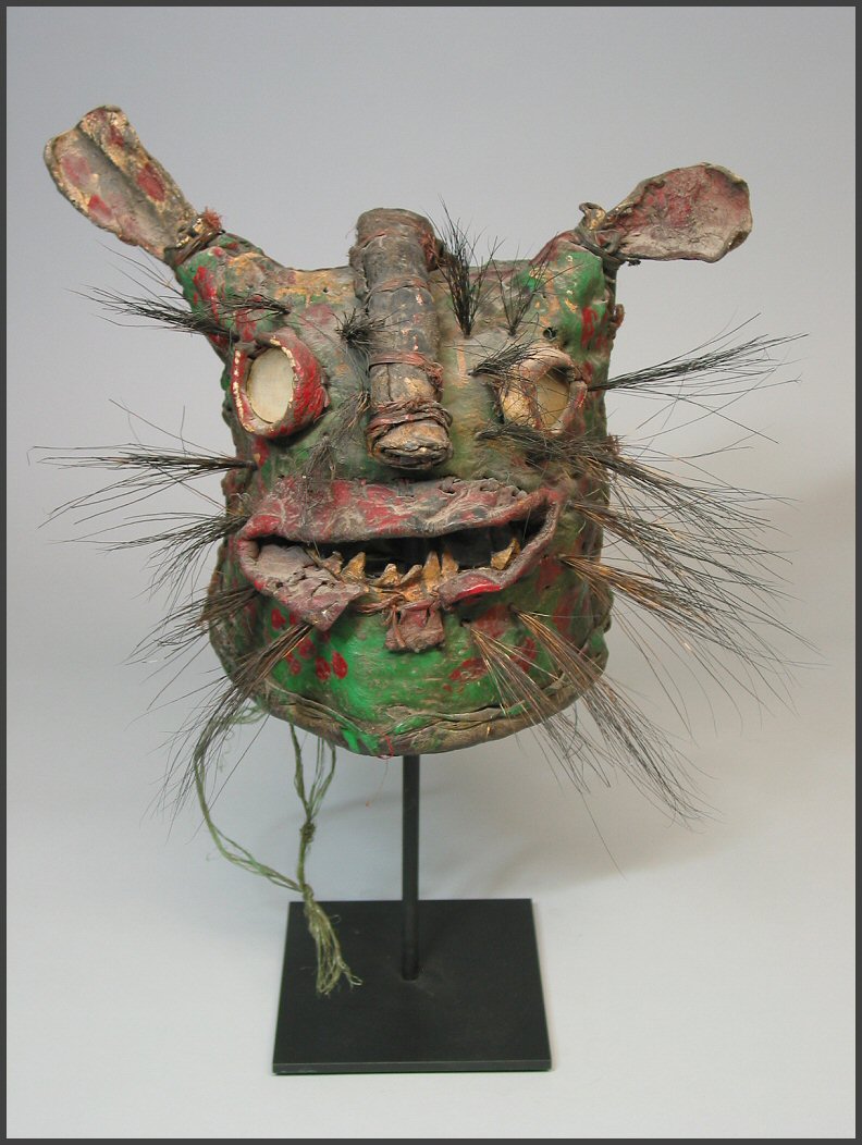 www.randafricanart.com/images/Mexican_tigre_mask_guerro_2_0306_08.jpg
