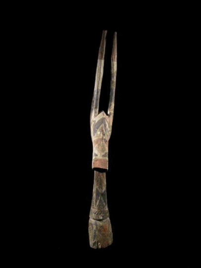 Kurumba adon� headdress
