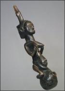 Luba figural pipe